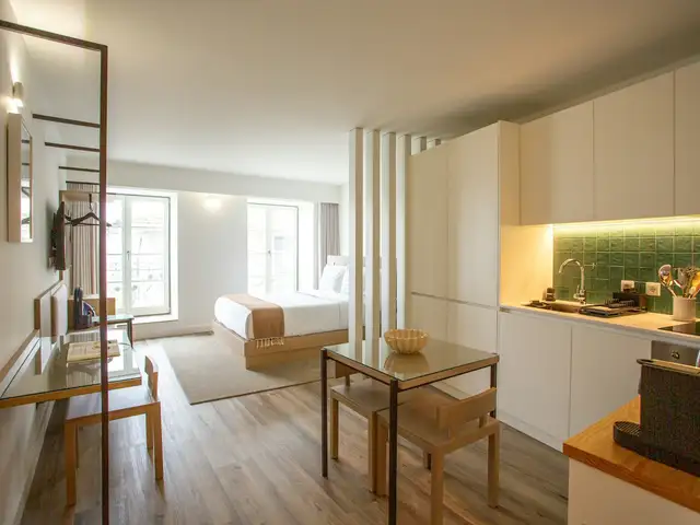 Studio Skyline Tower